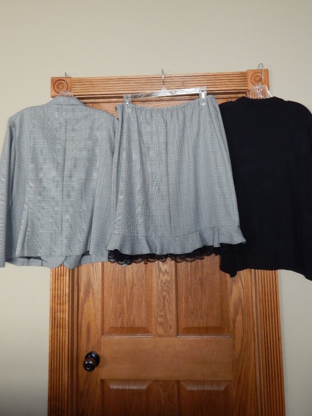 Plus Size Women's 20W DANNY & NICOLE Black White Plaid Skirt Suit Set - Picture 2 of 7